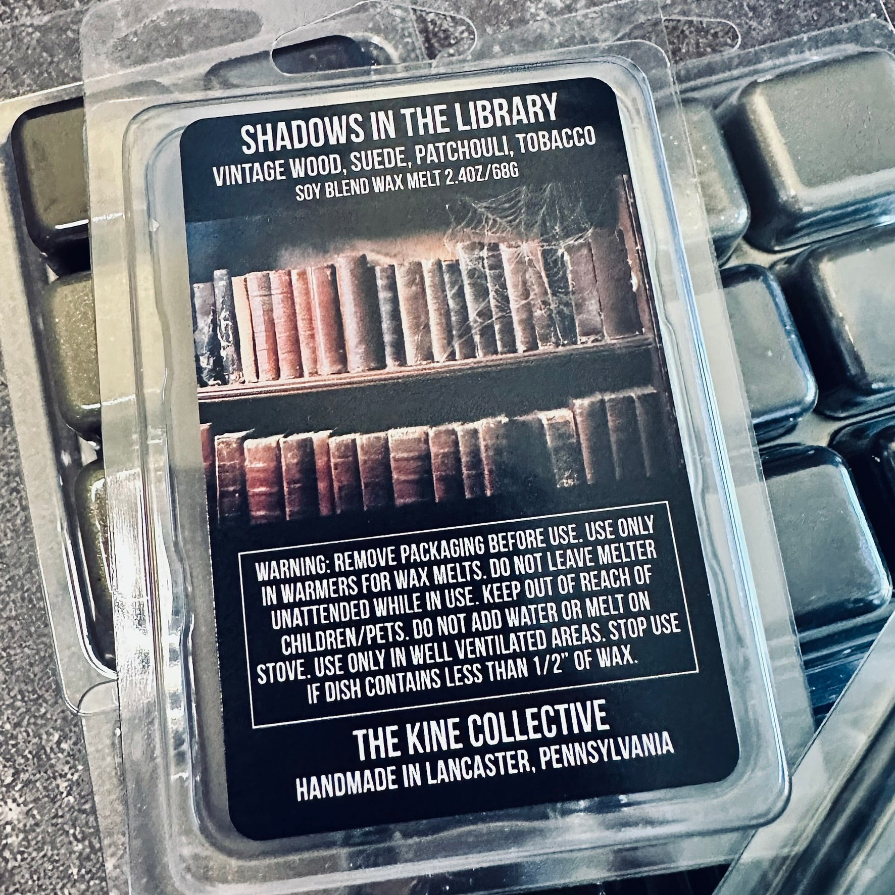 oubliette-made-to-order-snap-bars-vanilla-oak-black-patchouli-the-kine-collective