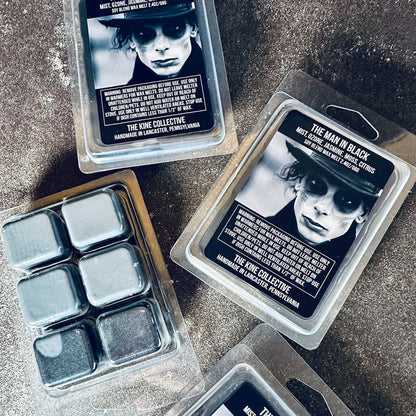The Man In Black - Night Mist, Leather, Jasmine, Moss, Ozone 2.4oz Artisan Soy Wax Melts