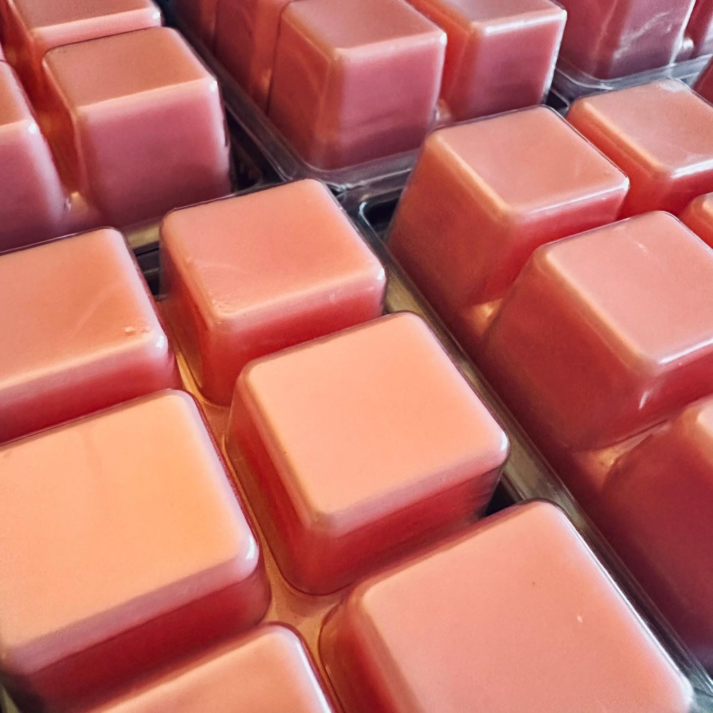 Big Pink Banana - Melon, Banana, Vanilla Rose, Jasmine 2.4oz Artisan Soy Wax Melts
