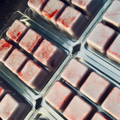 They Love Each Other - Nicotiana Blossom, Caramel, Honey Rose Cream 2.4oz Artisan Soy Wax Melts