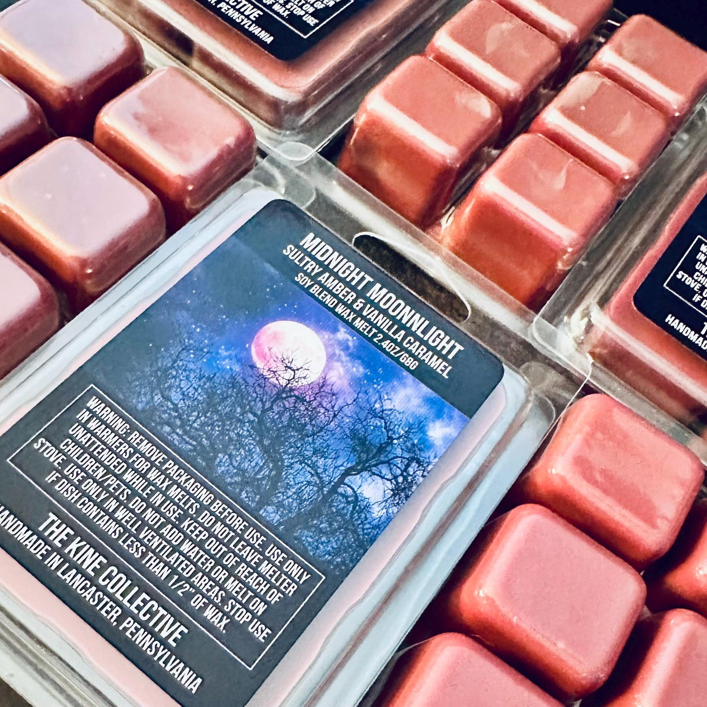 Midnight Moonlight - Sultry Amber, Vanilla Caramel 2.4oz Artisan Soy Wax Melts