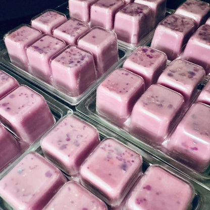 Xanadu - Black Amber, Lavender, Vanilla 2.4oz Artisan Soy Wax Melts