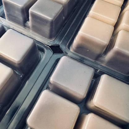 Storyteller - Ink, Anise, Patchouli, Ambrette, Night Poppy 2.4oz Artisan Soy Wax Melts