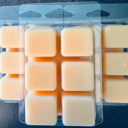 Baby Boohoo - Nectarine, White Ginger, Sandalwood 2.4oz Artisan Soy Wax Melts