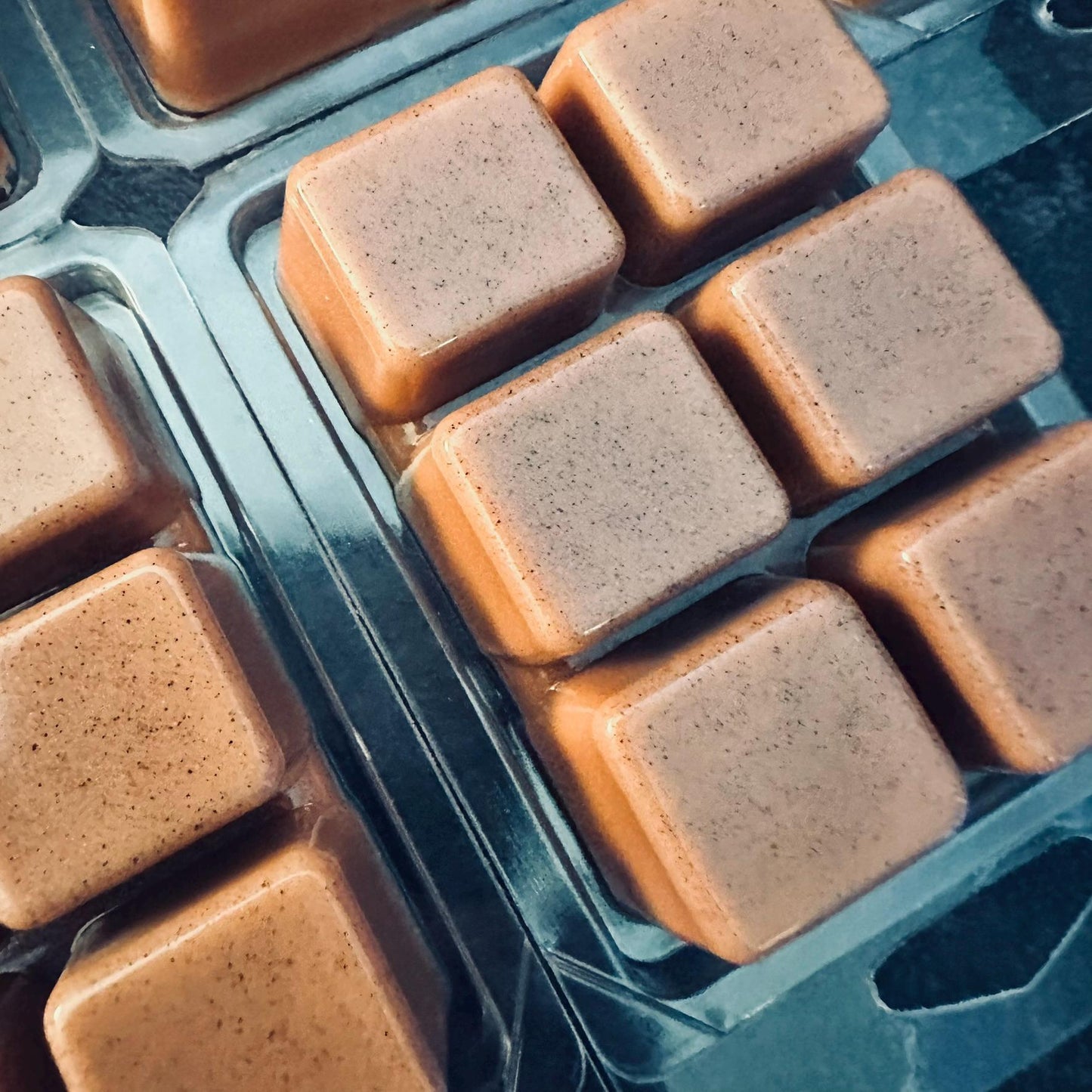 The Crimson King - Apple, Raspberry, Orange, Red Lavender 2.4oz Artisan Soy Wax Melts