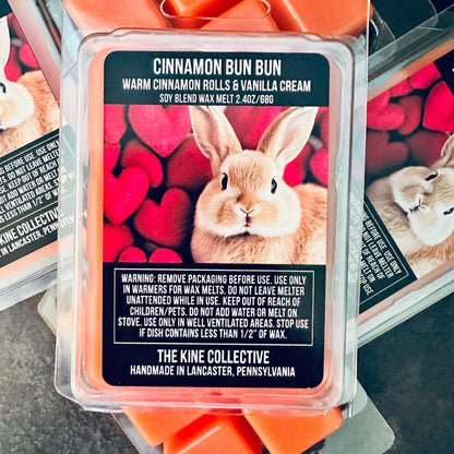 Cinnamon Bun Bun - Warm Cinnamon Rolls & Vanilla Cream 2.4oz Artisan Soy Wax Melts