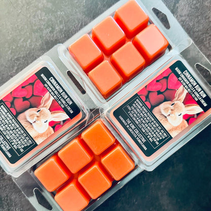 Cinnamon Bun Bun - Warm Cinnamon Rolls & Vanilla Cream 2.4oz Artisan Soy Wax Melts