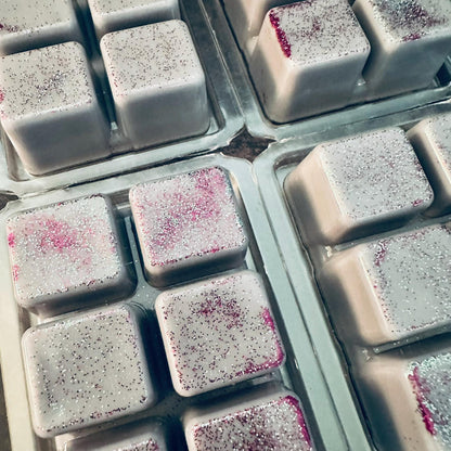 Electric Twilight - Calamus, Bourbon Vanilla, Cypriol, Birch Bark