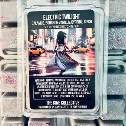 Electric Twilight - Calamus, Bourbon Vanilla, Cypriol, Birch Bark